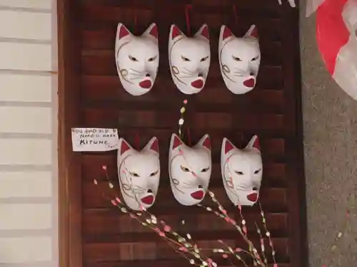 源九郎稲荷神社のその他建物