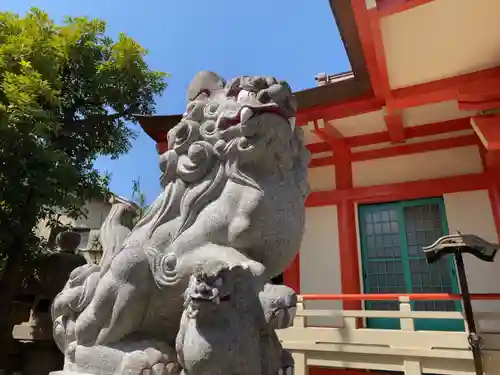 戸部杉山神社の狛犬