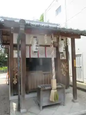 西院春日神社の末社・摂社