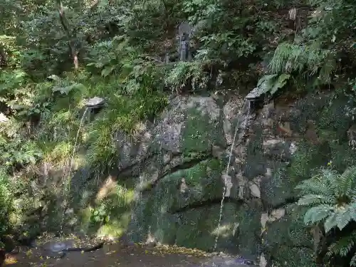 明王院（満願寺別院）の周辺