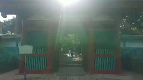 仙波東照宮の山門・神門