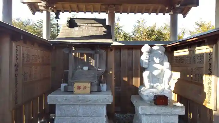 波切不動寺の末社・摂社