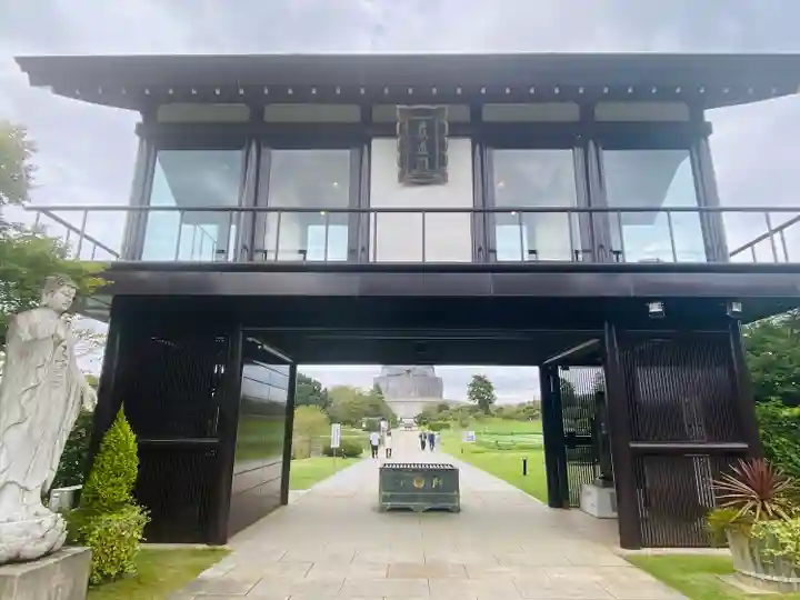 東本願寺本廟 牛久浄苑(牛久大仏)(茨城県)