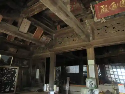 逢善寺の本殿・本堂