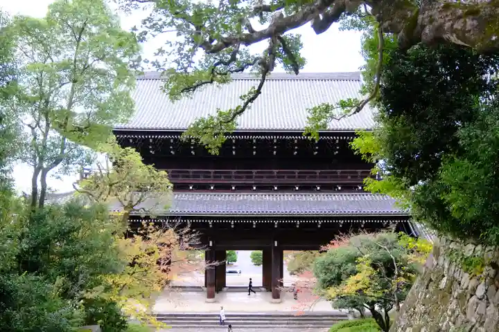 知恩院の山門・神門