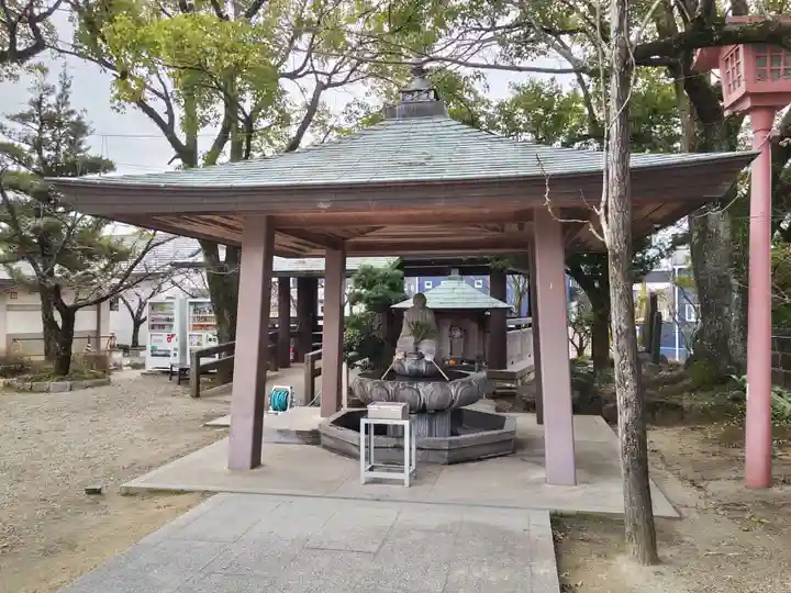 遍照院の手水舎