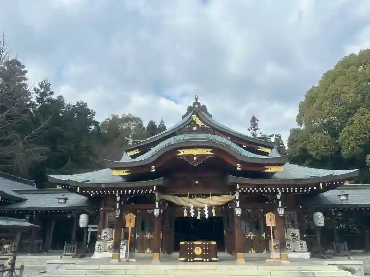 速谷神社の{uncategorized: "未分類", other: "その他", undefined: "問題あり", building: "その他建物", grave: "お墓", sacred_gate: "鳥居", guardian: "狛犬", statue: "像", buddha: "仏像", history: "歴史", nature: "自然", garden: "庭園", animal: "動物", pagoda: "塔", temizu: "手水舎", mountain_gate: "山門・神門", sanctuary: "本殿・本堂", subordinate: "末社・摂社", art: "芸術", scenery: "景色", jizo: "地蔵", ema: "絵馬", goshuin: "御朱印", omikuji: "おみくじ", items: "授与品その他", amulet: "お守り", goshuincho: "御朱印帳", eats: "食事", festival: "お祭り", votive_dance: "神楽", shichigosan: "七五三参", wedding: "結婚式", experience: "体験その他", initially: "初詣", around: "周辺", anti_infection: "感染症対策"}