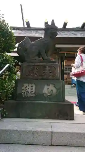 芝大神宮の狛犬