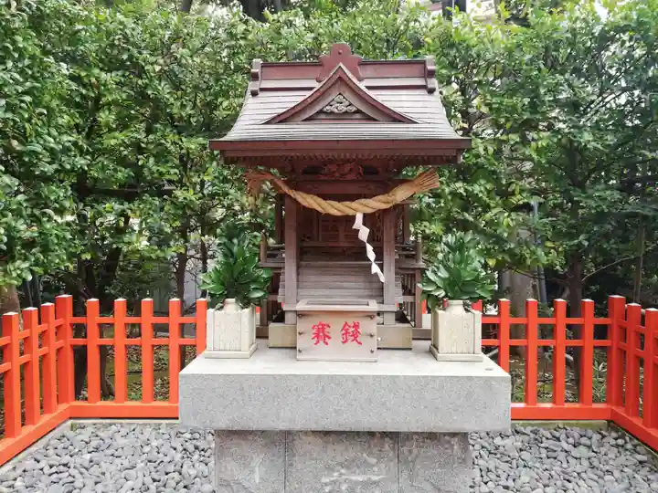 伏見稲荷大明神の本殿・本堂