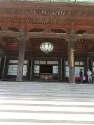 護国寺の本殿・本堂