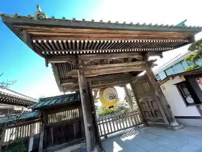長谷寺の山門・神門