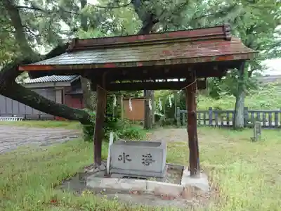 諏訪神社（八帖諏訪神社）の手水舎