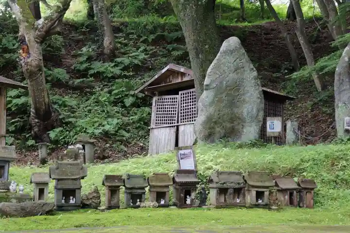 三春大神宮の末社・摂社
