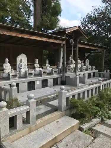 高園寺の地蔵