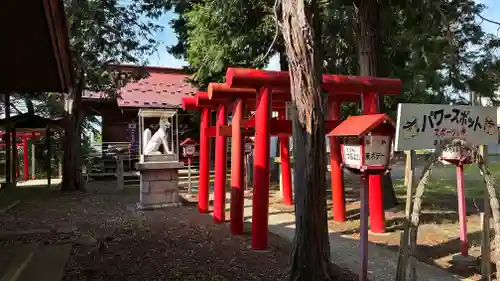 與次郎稲荷神社(山形県)