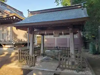 天沼八幡神社の手水舎