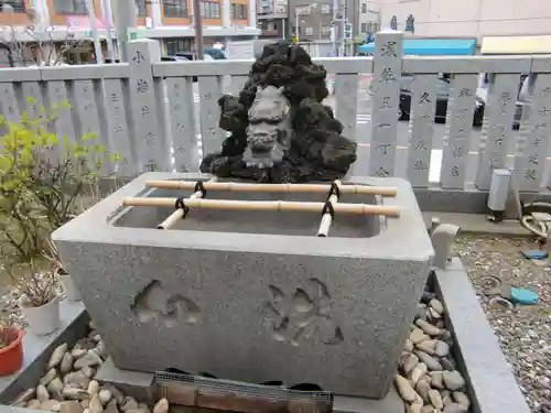 浅草富士浅間神社の手水舎