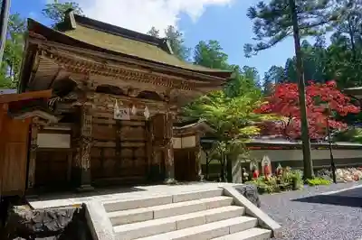高野山金剛峯寺奥の院の山門・神門