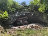 岩屋神社の末社・摂社