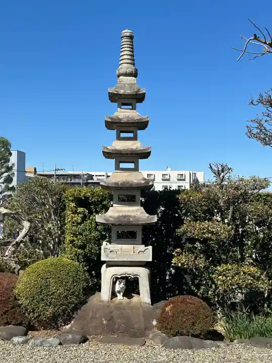 宝帒寺の{uncategorized: "未分類", other: "その他", undefined: "問題あり", building: "その他建物", grave: "お墓", sacred_gate: "鳥居", guardian: "狛犬", statue: "像", buddha: "仏像", history: "歴史", nature: "自然", garden: "庭園", animal: "動物", pagoda: "塔", temizu: "手水舎", mountain_gate: "山門・神門", sanctuary: "本殿・本堂", subordinate: "末社・摂社", art: "芸術", scenery: "景色", jizo: "地蔵", ema: "絵馬", goshuin: "御朱印", omikuji: "おみくじ", items: "授与品その他", amulet: "お守り", goshuincho: "御朱印帳", eats: "食事", festival: "お祭り", votive_dance: "神楽", shichigosan: "七五三参", wedding: "結婚式", experience: "体験その他", initially: "初詣", around: "周辺", anti_infection: "感染症対策"}
