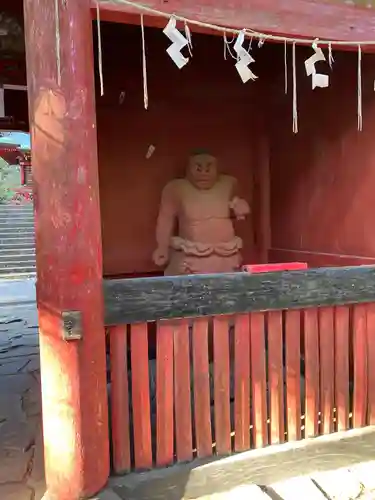 花園神社の像