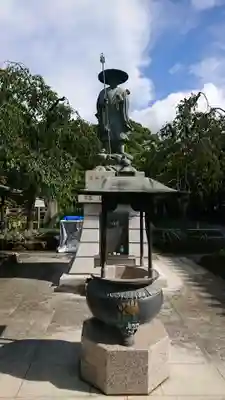 西新井大師総持寺の像