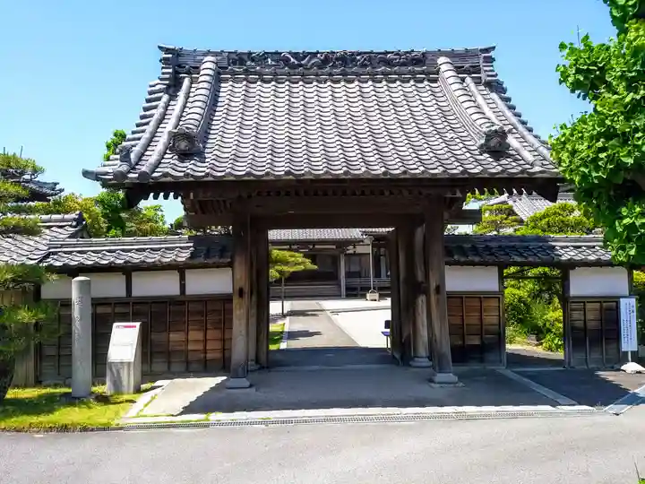 松風山 超円寺の山門・神門