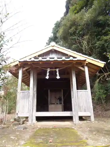 猪額神社の本殿