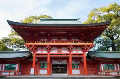 武蔵一宮氷川神社の山門・神門