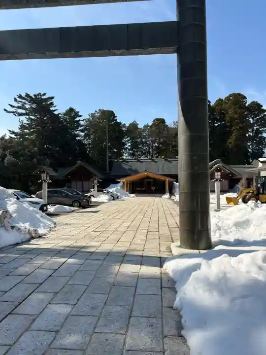 石川護國神社の{uncategorized: "未分類", other: "その他", undefined: "問題あり", building: "その他建物", grave: "お墓", sacred_gate: "鳥居", guardian: "狛犬", statue: "像", buddha: "仏像", history: "歴史", nature: "自然", garden: "庭園", animal: "動物", pagoda: "塔", temizu: "手水舎", mountain_gate: "山門・神門", sanctuary: "本殿・本堂", subordinate: "末社・摂社", art: "芸術", scenery: "景色", jizo: "地蔵", ema: "絵馬", goshuin: "御朱印", omikuji: "おみくじ", items: "授与品その他", amulet: "お守り", goshuincho: "御朱印帳", eats: "食事", festival: "お祭り", votive_dance: "神楽", shichigosan: "七五三参", wedding: "結婚式", experience: "体験その他", initially: "初詣", around: "周辺", anti_infection: "感染症対策"}