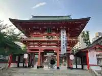 生田神社の山門・神門