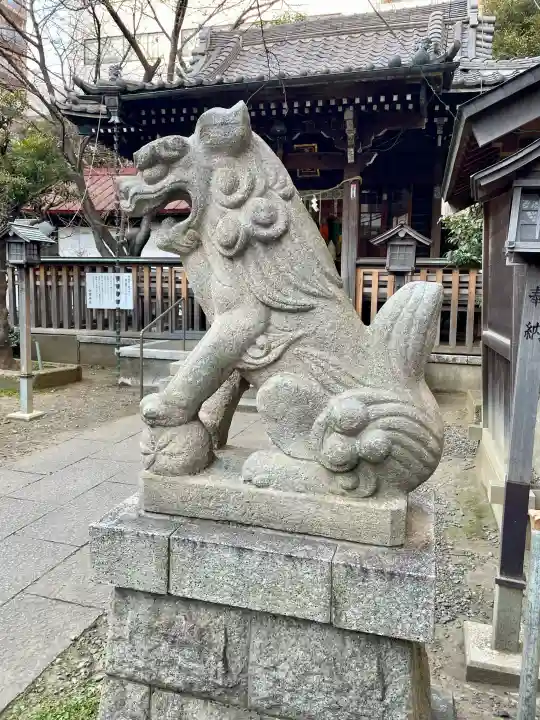 御園神社の{uncategorized: "未分類", other: "その他", undefined: "問題あり", building: "その他建物", grave: "お墓", sacred_gate: "鳥居", guardian: "狛犬", statue: "像", buddha: "仏像", history: "歴史", nature: "自然", garden: "庭園", animal: "動物", pagoda: "塔", temizu: "手水舎", mountain_gate: "山門・神門", sanctuary: "本殿・本堂", subordinate: "末社・摂社", art: "芸術", scenery: "景色", jizo: "地蔵", ema: "絵馬", goshuin: "御朱印", omikuji: "おみくじ", items: "授与品その他", amulet: "お守り", goshuincho: "御朱印帳", eats: "食事", festival: "お祭り", votive_dance: "神楽", shichigosan: "七五三参", wedding: "結婚式", experience: "体験その他", initially: "初詣", around: "周辺", anti_infection: "感染症対策"}