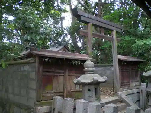 森市神社（村屋坐彌冨都比賣神社摂社）の鳥居