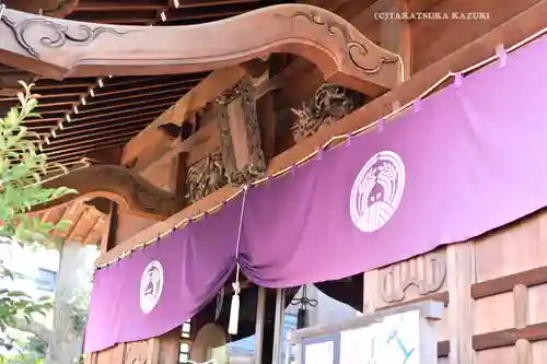 久富稲荷神社の本殿