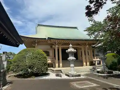 定方寺の本殿・本堂