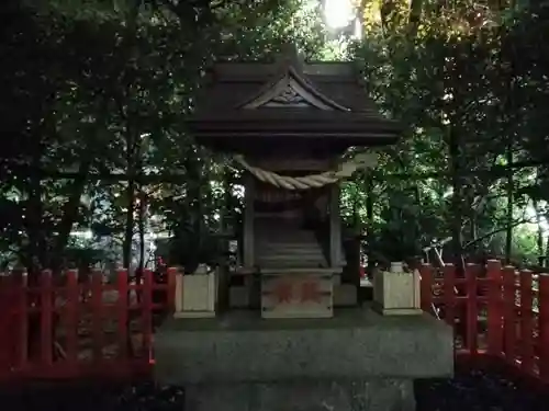 伏見稲荷大明神の本殿・本堂