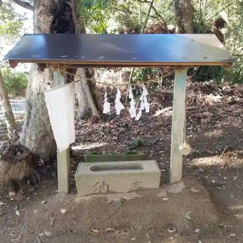 白幡神社の手水舎