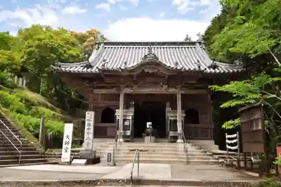 熊谷寺の本殿・本堂