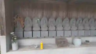 弘法寺別院の仏像