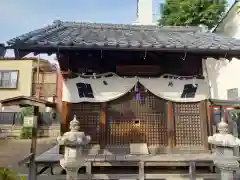 薬師神社の本殿