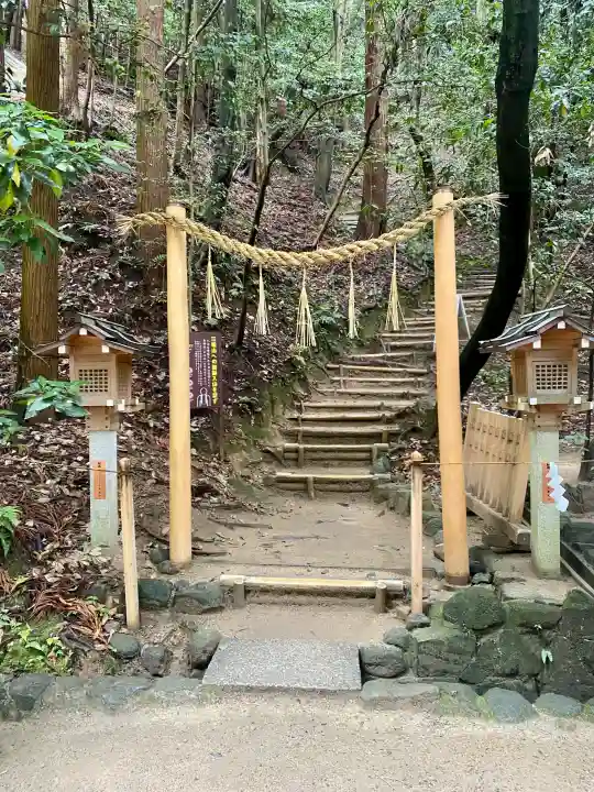 狭井坐大神荒魂神社(狭井神社)(奈良県)