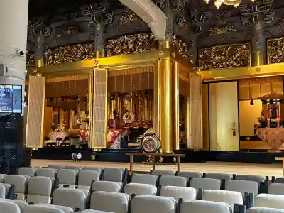 築地本願寺（本願寺築地別院）の{uncategorized: "未分類", other: "その他", undefined: "問題あり", building: "その他建物", grave: "お墓", sacred_gate: "鳥居", guardian: "狛犬", statue: "像", buddha: "仏像", history: "歴史", nature: "自然", garden: "庭園", animal: "動物", pagoda: "塔", temizu: "手水舎", mountain_gate: "山門・神門", sanctuary: "本殿・本堂", subordinate: "末社・摂社", art: "芸術", scenery: "景色", jizo: "地蔵", ema: "絵馬", goshuin: "御朱印", omikuji: "おみくじ", items: "授与品その他", amulet: "お守り", goshuincho: "御朱印帳", eats: "食事", festival: "お祭り", votive_dance: "神楽", shichigosan: "七五三参", wedding: "結婚式", experience: "体験その他", initially: "初詣", around: "周辺", anti_infection: "感染症対策"}