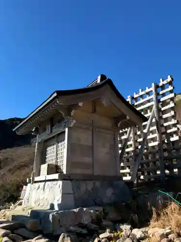 信州駒ヶ岳神社の本殿