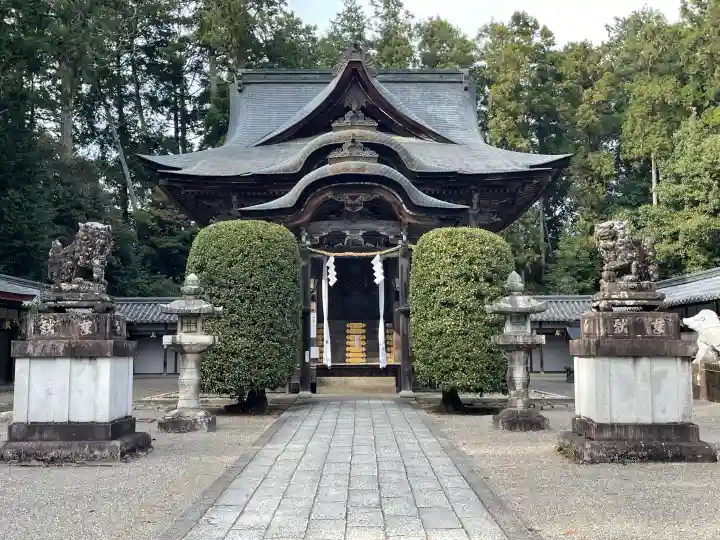 馬見岡綿向神社の{uncategorized: "未分類", other: "その他", undefined: "問題あり", building: "その他建物", grave: "お墓", sacred_gate: "鳥居", guardian: "狛犬", statue: "像", buddha: "仏像", history: "歴史", nature: "自然", garden: "庭園", animal: "動物", pagoda: "塔", temizu: "手水舎", mountain_gate: "山門・神門", sanctuary: "本殿・本堂", subordinate: "末社・摂社", art: "芸術", scenery: "景色", jizo: "地蔵", ema: "絵馬", goshuin: "御朱印", omikuji: "おみくじ", items: "授与品その他", amulet: "お守り", goshuincho: "御朱印帳", eats: "食事", festival: "お祭り", votive_dance: "神楽", shichigosan: "七五三参", wedding: "結婚式", experience: "体験その他", initially: "初詣", around: "周辺", anti_infection: "感染症対策"}