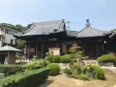 圓通寺の本殿・本堂