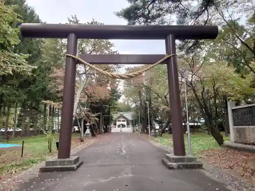 公園八幡宮の鳥居