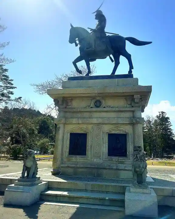 宮城縣護國神社の像