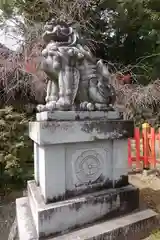 建勲神社の狛犬