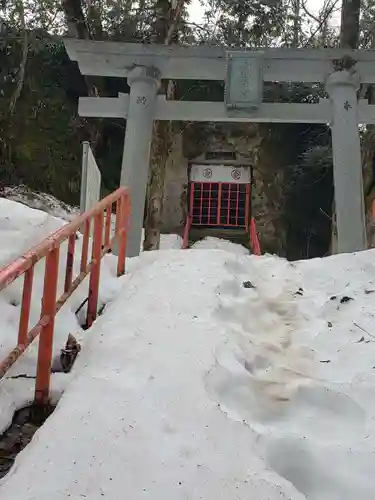 大岩山金比羅宮の鳥居