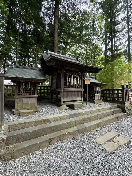 諏訪大社下社秋宮(長野県)